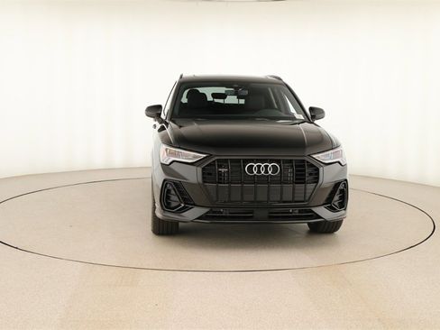 New 2025 Audi Q3 2.0T Premium image 11