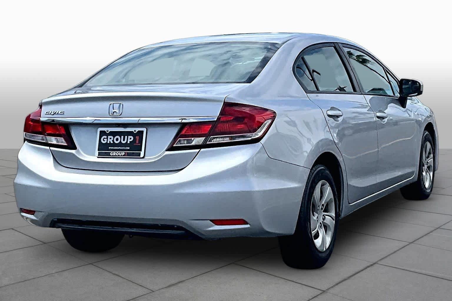 Used 2015 Honda Civic LX image 12