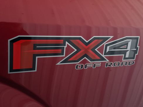 Used 2020 Ford F150 Platinum w/ Equipment Group 701A Luxury image 6