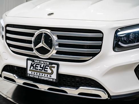 Used 2026 Mercedes-Benz GLB 250 image 8