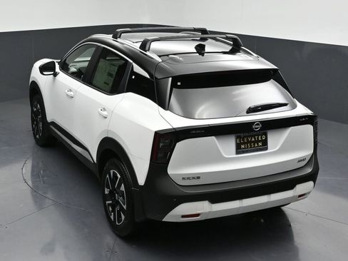 New 2026 Nissan Kicks SV w/ SV Premium Package AWD/4WD image 23