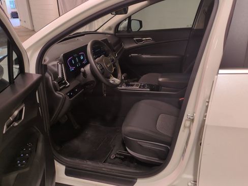 Certified 2023 Kia Sportage LX image 16