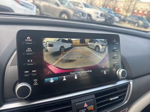 Used 2019 Honda Accord EX-L image 12