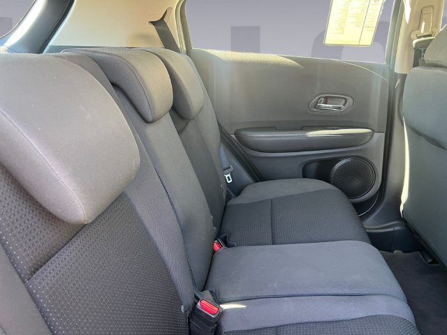 Used 2021 Honda HR-V LX image 18