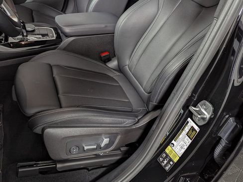 Certified 2023 BMW X3 xDrive30i w/ Convenience Package image 18