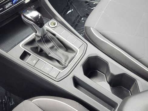 Used 2025 Volkswagen Jetta Sport FWD image 22