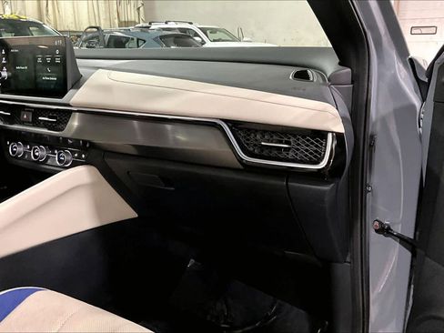 Used 2025 Acura ADX A-Spec image 17