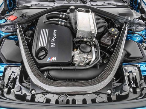 Used 2021 BMW M2 Competition image 25