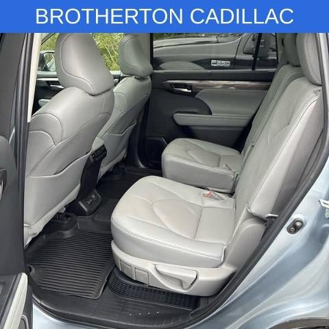 Used 2024 Toyota Highlander Platinum AWD/4WD image 13