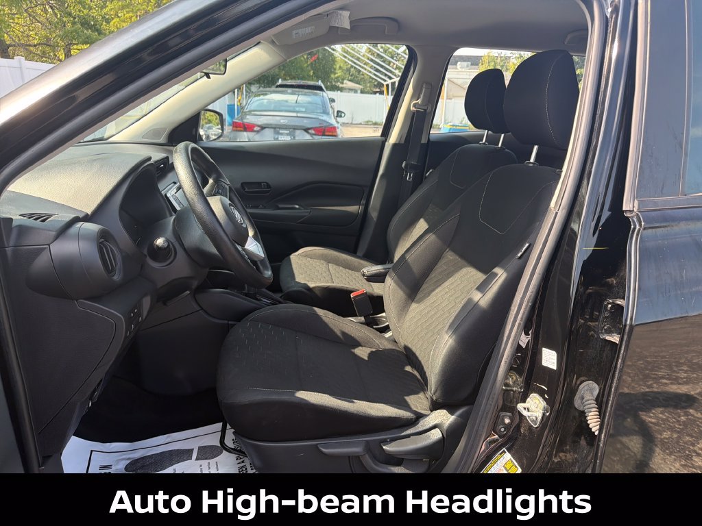 Certified 2022 Nissan Kicks S FWD image 11