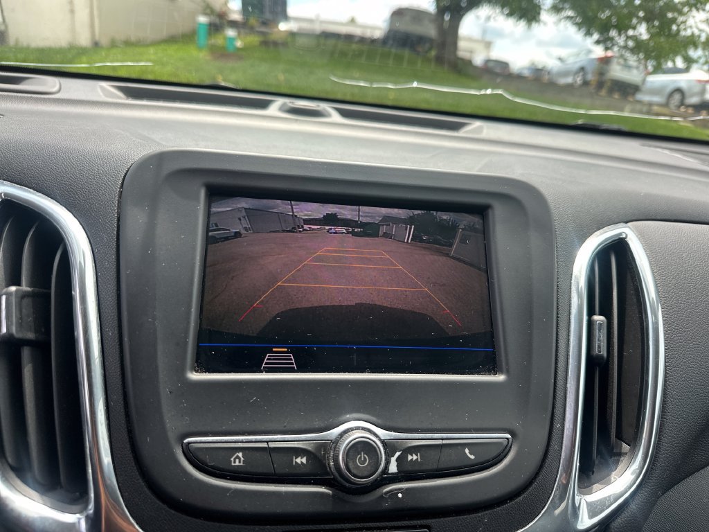 Used 2020 Chevrolet Equinox LT FWD image 44