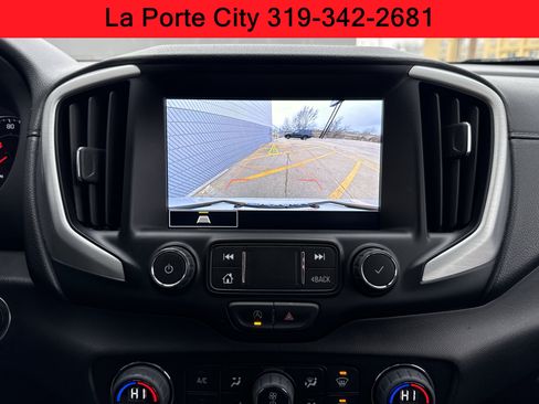 Used 2023 GMC Terrain SLT FWD image 17