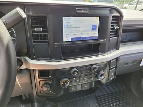 New 2025 Ford F450 XL w/ XL Chrome Package image 19