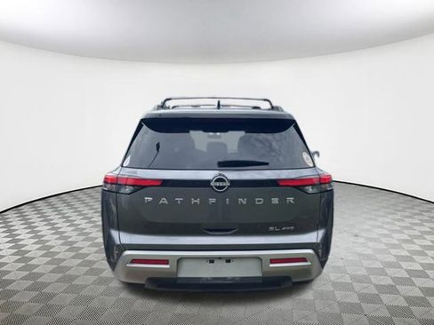 Used 2023 Nissan Pathfinder SL image 10