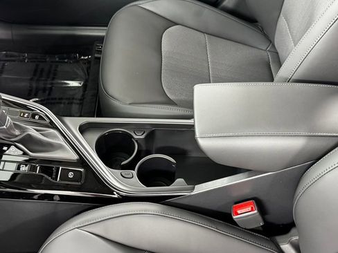 New 2026 Kia Niro EX FWD image 33