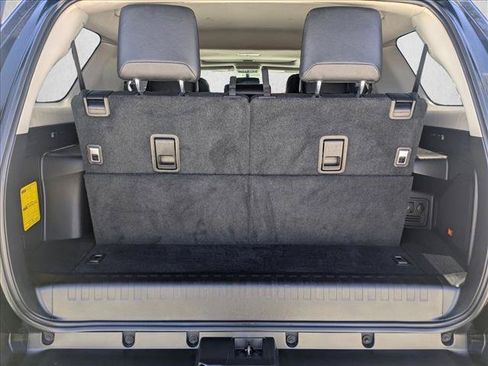 Used 2015 Toyota 4Runner Limited AWD/4WD image 6