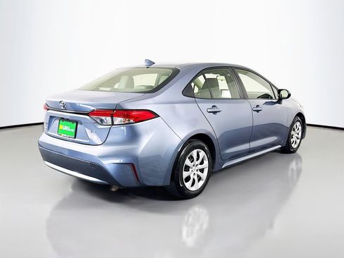 Used 2022 Toyota Corolla LE FWD image 10