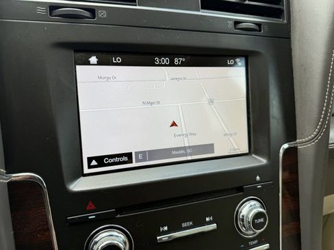 Used 2017 Lincoln Navigator L Reserve RWD image 42