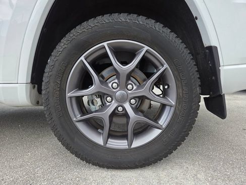 Used 2021 Jeep Grand Cherokee Limited w/ Quick Order Package 28K 80th AWD/4WD image 20