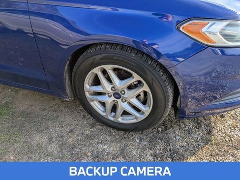 Used 2016 Ford Fusion SE image 5