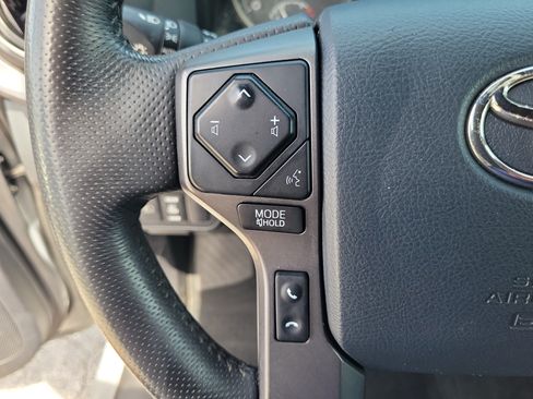 Used 2020 Toyota Tacoma TRD Sport w/ TRD Premium Sport Package AWD/4WD image 16