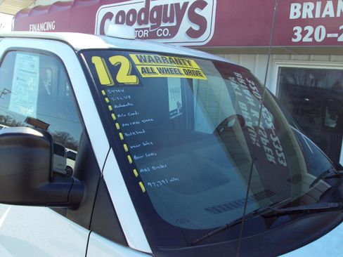 Used 2012 Chevrolet Express 1500 AWD image 32