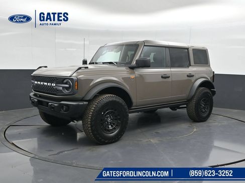 Used 2026 Ford Bronco Badlands AWD/4WD image 6