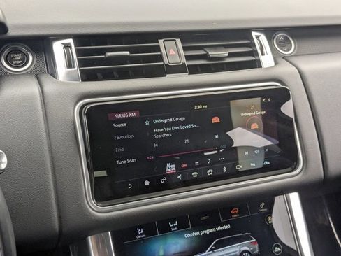 Used 2021 Land Rover Range Rover Sport HSE Silver Edition image 13