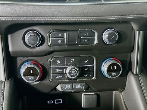 Used 2022 Chevrolet Tahoe LS w/ Driver Alert Package image 24