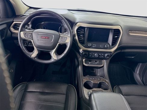 Used 2022 GMC Acadia Denali w/ Denali Ultimate Package image 2