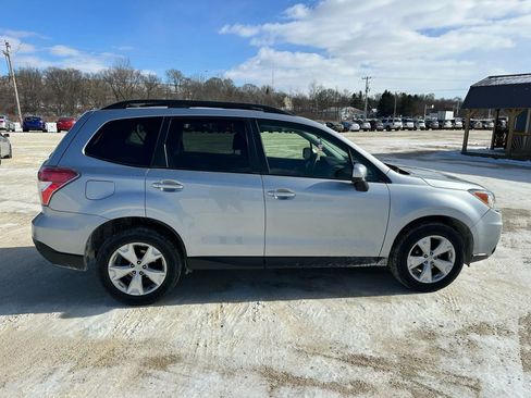 Used 2014 Subaru Forester 2.5i Premium image 6