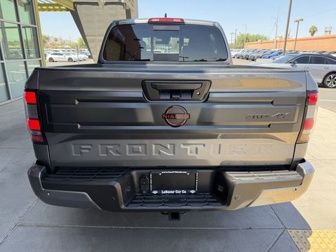 Used 2025 Nissan Frontier PRO-4X w/ Pro Premium Package AWD/4WD image 13
