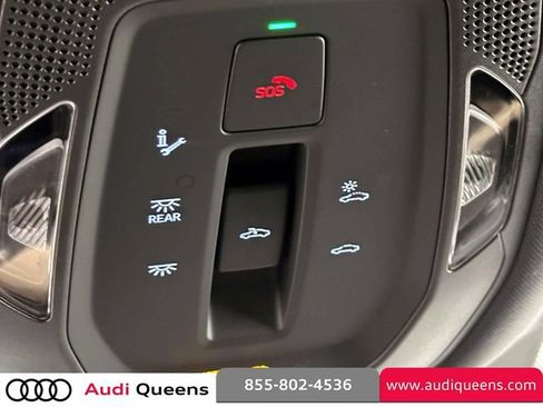 Certified 2025 Audi Q5 Premium Plus w/ Premium Plus AWD/4WD image 32