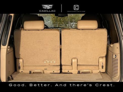 Used 2011 Cadillac Escalade ESV Luxury image 27