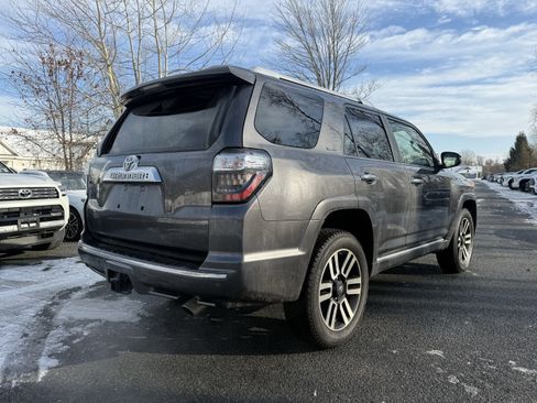 Used 2020 Toyota 4Runner Limited image 11