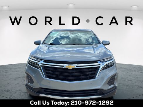 Used 2024 Chevrolet Equinox LT FWD image 16