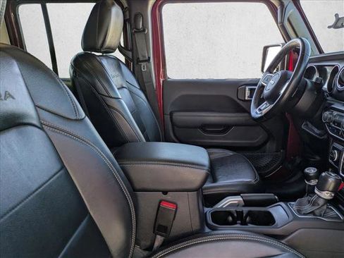 Used 2021 Jeep Wrangler Unlimited Sahara image 21