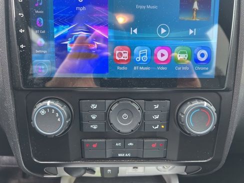 Used 2010 Mercury Mariner Premier image 26