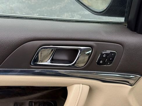 Used 2014 Lincoln MKS w/ Equipment Group 101A image 11