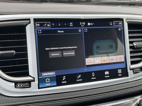 New 2026 Chrysler Pacifica Select FWD image 37