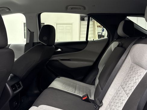 Used 2024 Chevrolet Equinox LS image 11