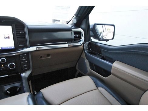 Used 2022 Ford F150 Lariat w/ Equipment Group 502A High image 10