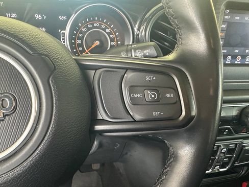 Used 2020 Jeep Gladiator Sport AWD/4WD image 21