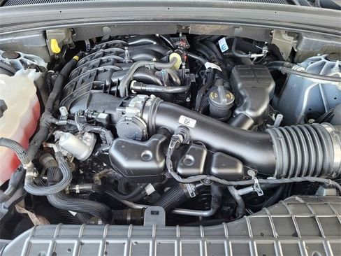 Certified 2024 Jeep Grand Cherokee L Laredo image 20