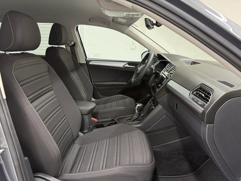 Used 2023 Volkswagen Tiguan S FWD image 11