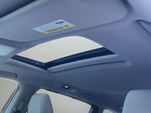 Used 2019 Honda Odyssey EX-L image 17