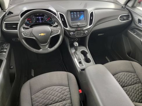 Used 2018 Chevrolet Equinox LT FWD image 32
