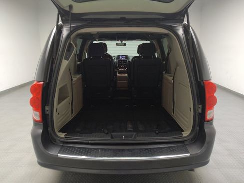 Used 2018 Dodge Grand Caravan SXT FWD image 29