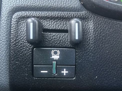 Used 2019 Chevrolet Colorado Z71 image 20