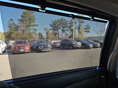 Used 2016 Honda Odyssey EX-L image 30